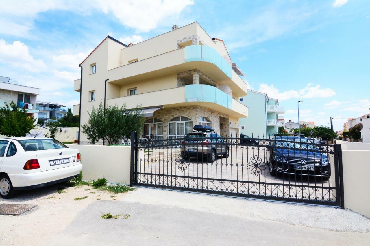 Apartments Miskovic Vodice Buitenkant foto